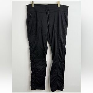The North Face Aphrodite 2.0 Women's Black Hiking Pants Sz XL Ruched Leg Unlined